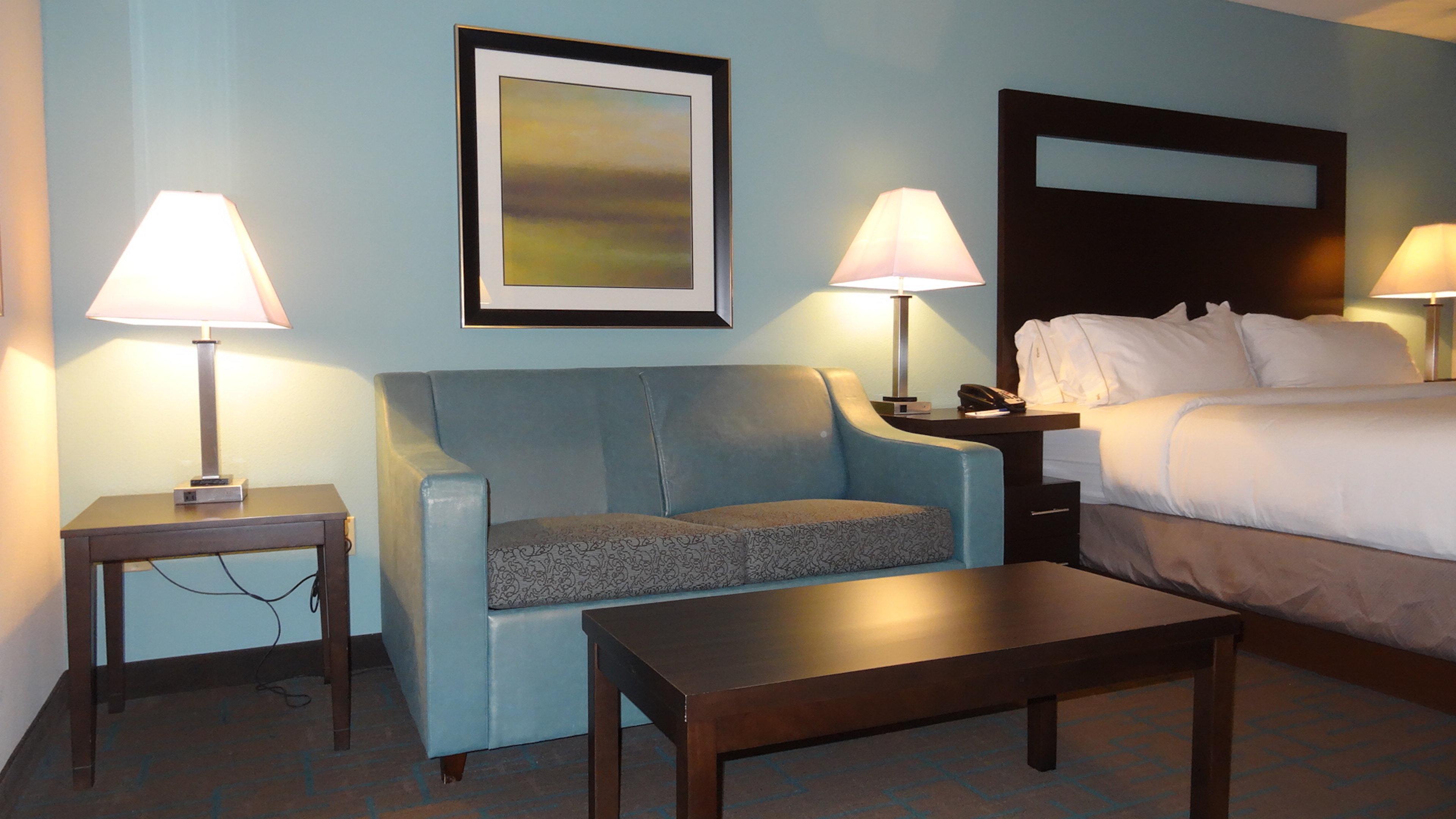 Holiday Inn Express Hotel Kansas City - Bonner Springs By Ihg Exterior photo